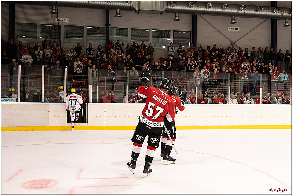PENNY DEL 1. Testspiel Koelner Haie - Loewen Frankfurt; Koeln, 27.08.2023